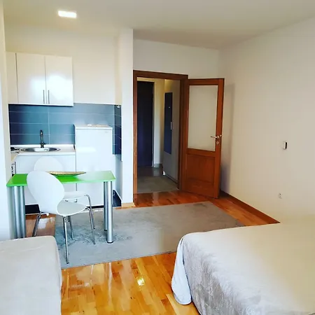 Apartman Trere Apartment *